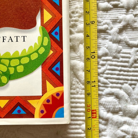 DK Book - Picture 11 of 12